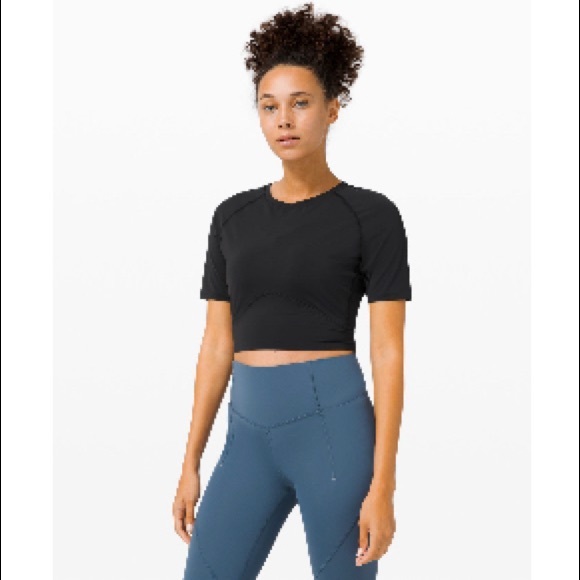 lululemon athletica Tops - Fine Force Short Sleeve Shirt
